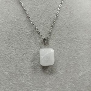 Natural Quartz Crystal Necklace Gemstone Pendant Stainless-Steel Chain 20"